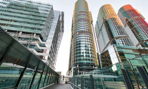 International Towers Barangaroo towering over walkway