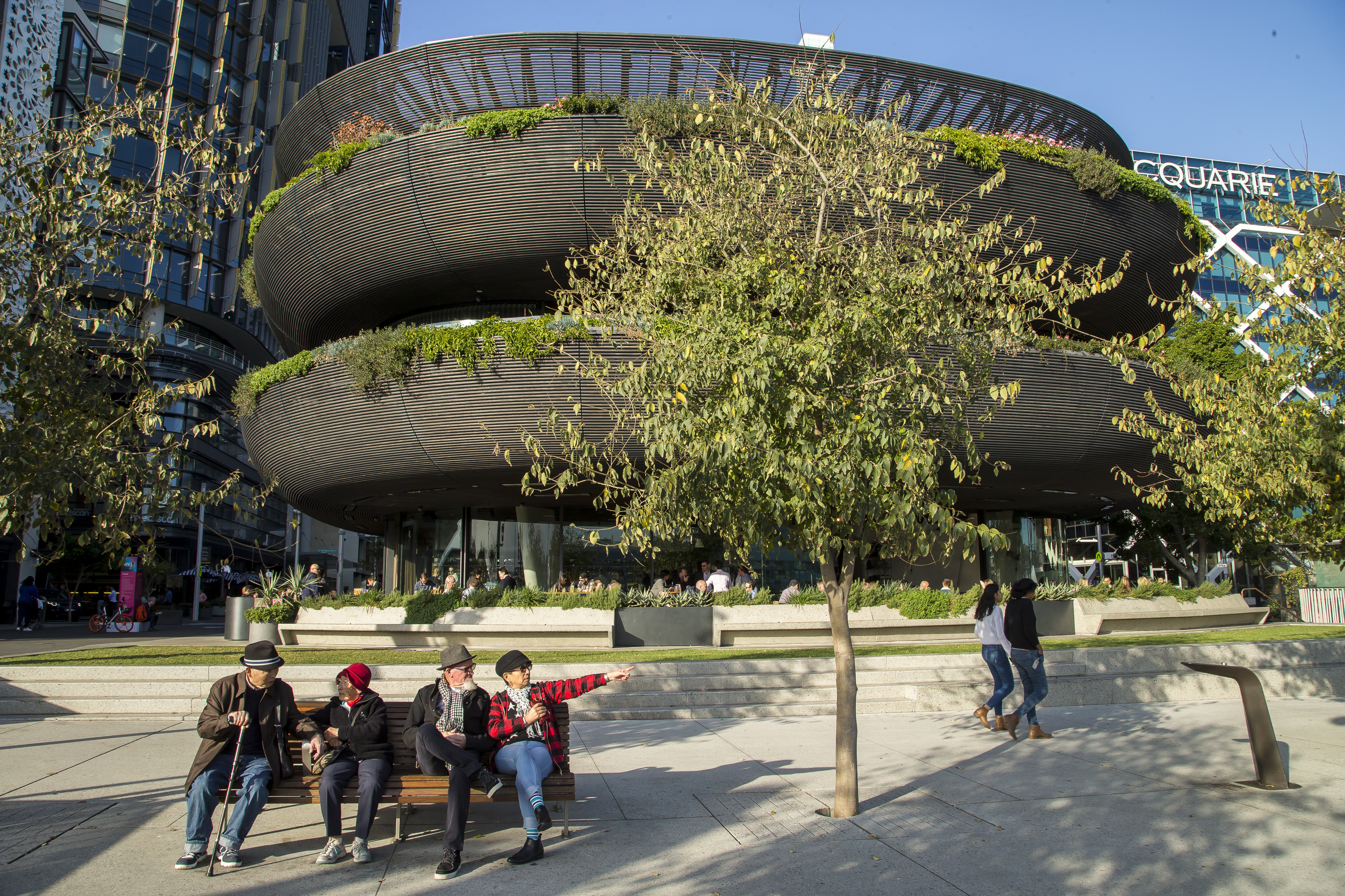 A Barangaroo 20 People On Park Bench Barangaroo House INSW