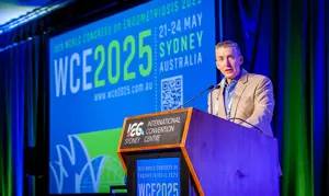 World Congress on Endometriosis - speaker on stage